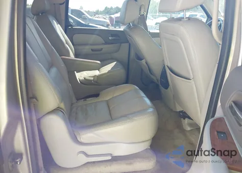 2007 Chevrolet Suburban 1500 Lt z USA, uszkodzony, nr VIN 3GNFC16017G264078